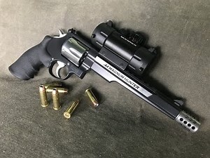 Smith & Wesson PERFORMANCE CENTER® MODEL 629 .44 MAGNUM® HUNTER Preview