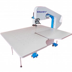 [Hot Item] Sk-900 Band Knife Cutting Industrial Sewing Machine