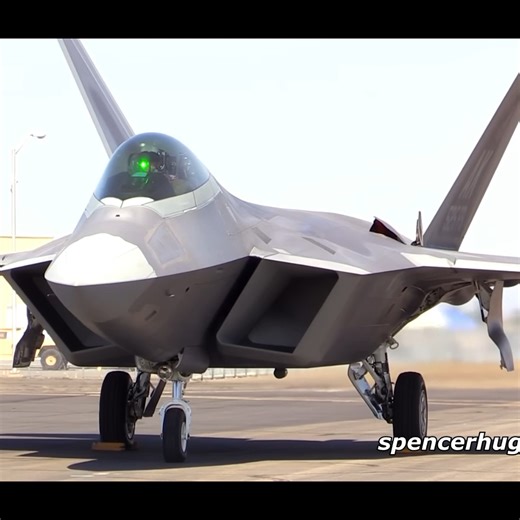 1.4M views · 10K reactions | Last F-22 Raptor built ENGINE START-UP | Zelda Sykes | Facebook