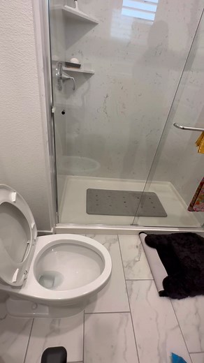 1.7M views · 3.2K reactions | clearing a toilet stoppage with the Milwaukee m12 auger #MilwaukeeTool #NothingButHeavyDuty Milwaukee Tool | Evan Berns | Facebook