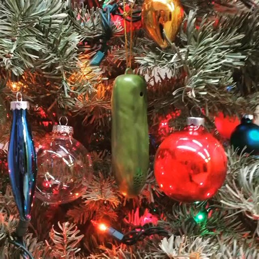 l.a.Eyeworks on Instagram: ". . . and wafting gently across the winter wonderland was a melody so rare . . . Happy Holidays to all our friends and family — especially the yodelers! #laEyeworks #UncensoredGherkins #DillWithIt #LoveOneAnother #MagnifyPeace"