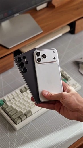 SAMSUNG S26 ULTRA VS IPHONE 17 PRO MAX #smartphone #tech #viralvideo #shorts