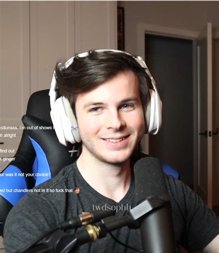 Back with a chairhandler stream clip #chandlerriggs #chairhandler #carlgrimes #thewalkingdead #twd