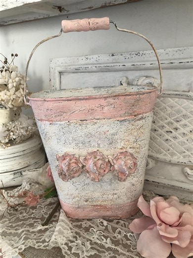 White and Pink Distressed Metal Bucket With Handle/ Rose Appliqués/farmhouse/shabby Chic - Etsy