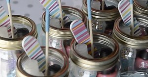 Here's How To Make Some Awesome Baby Shower Party Favors Ideas For Under $5!!