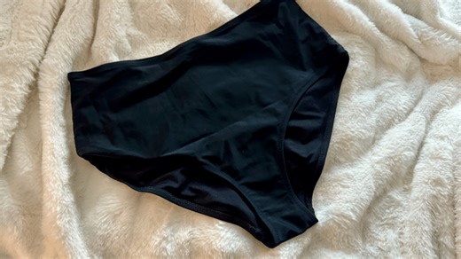 Watch Honest Review of Bikini Bottoms on Amazon Live