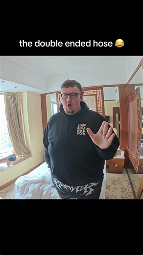 Big Papi's Hilarious Reaction to a Hose