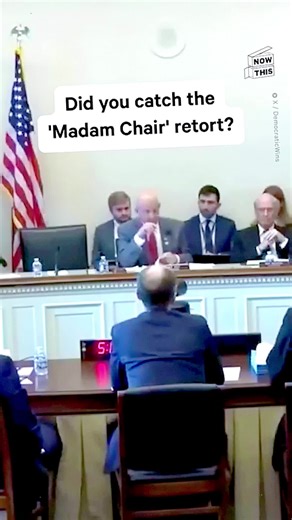 vbvh (@vbvh00)’s video of the chair