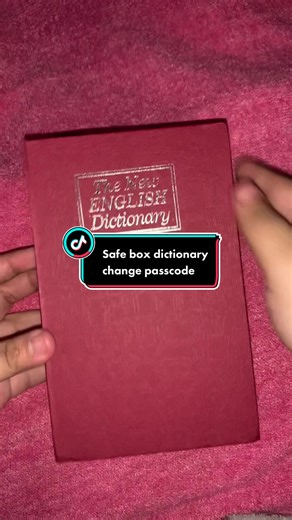 How to change the passcode safety box dictionary? click the yellow basket to get yours! #cashbox #safetybox #safebox #dictionary #passcode #change #changing #money #jewelries #phone #perfect #gift #giftideas #affordable #tiktokfinds