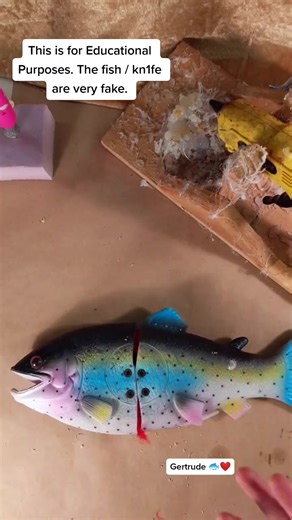 The making of Gertrude. One of the trick fish from Little Mermaid! #littlemermaid #props #trick #fish #theatre #craft #theatremagic #crafting #howto