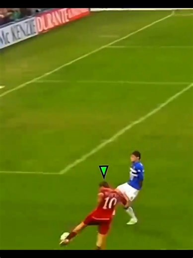 ​📐 Defying Physics! Impossible Angle Goals That Seem Like Glitches! #ImpossibleAngles #footballphysics #ZeroAngleGoal #footballmagic #soccerskills