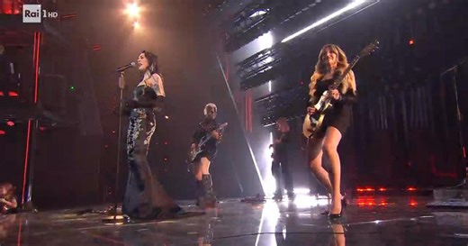 Bambole di Pezza con 'Resta con me', la prima rock band femminile all'Ariston