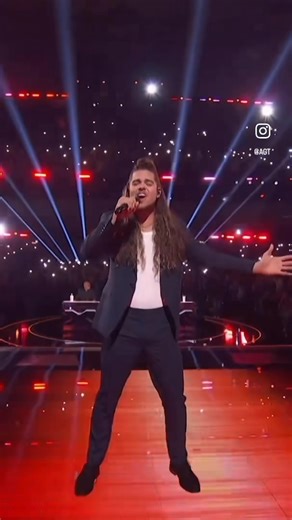 Jourdan performing “Golden” at the finale of AGT. | Jourdan Blue Fans