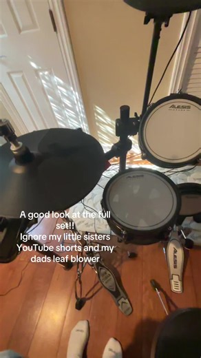 Alesis nitro ultimate Hi-hat pedal and stand not included. Same goes with amp/speaker along with its cord, and the headphones