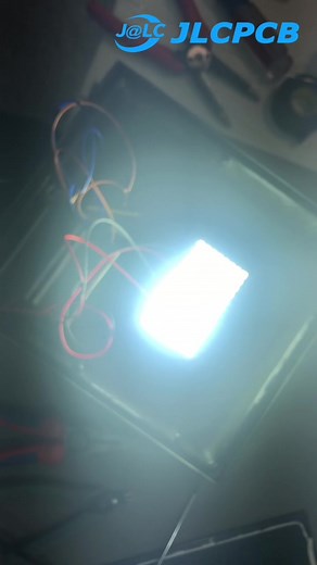 Reparación de Reflector LED: Cómo Arreglarlo y Hacerlo Funcionar