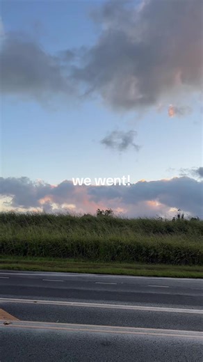 another day of class 🤝 me and ava were SOO tired #school #college #morningroutine