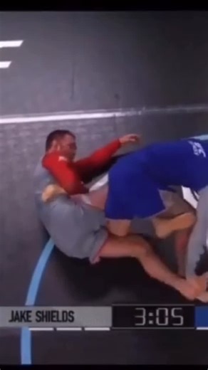 Jake Shields on Instagram: "Throwback to when I destroyed Cub Swanson’s knee at UFC grappling quintet event The event didn't allow heel hooks he was unaware that I could still blow out his knee without grabbing his heel Their rule trying to make it safer is what lead to his injury"