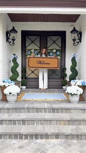 Summer porch that looks designer but has Walmart prices 🙌🏼🤩☀️