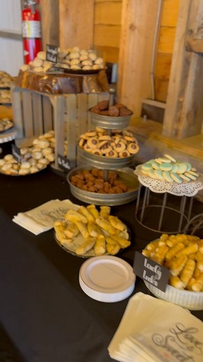 Pittsburgh Wedding Cookie Table #wedding #cookietable #weddings | View Pittsburgh