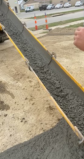 Best way to clean off your concrete clutes #concrete #construction #concretelife