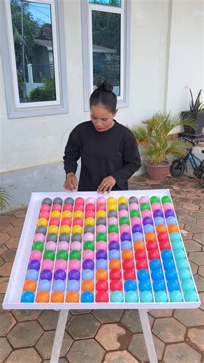 Hyper Smart Moves – Balls Challenge Fast Solve | F-Likely