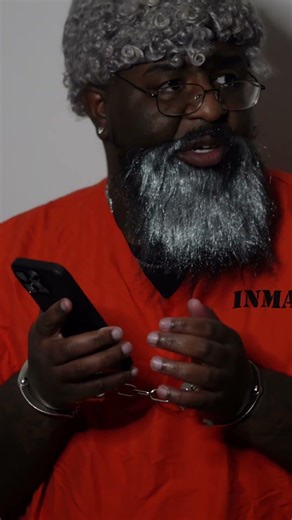 OLD MEN IN JAIL BE LIKE….😂😂😂