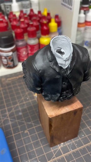 The Work bench #modeling #painting #bench