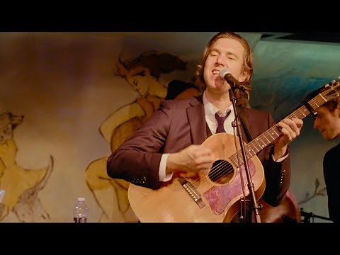 Hamilton Leithauser - Isabella (Live at The Carlyle Hotel NYC)