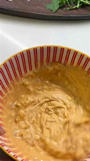 Cooking a dish I’ve never tried before! 😳🍽️ #Bangladeshi #EasyRecipe #Bhindi #Okra #Food