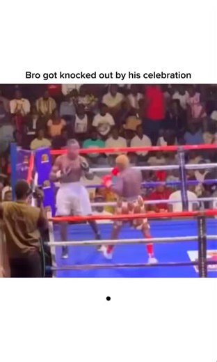 InstaSavvy on Instagram: "@bitzcasino A knockout (KO) in boxing happens when a fighter is knocked to the canvas and cannot rise to continue the fight within the referee’s count, usually ten seconds. It’s one of the sport’s most definitive and dramatic outcomes—ending the match instantly. KOs can occur from a single perfectly placed punch, a combination of blows, or cumulative damage over the rounds. Power, precision, timing, and technique all play a role. While knockouts are thrilling for fans, 