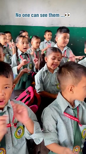 Let’s educate our students about the good touch and bad touch too. Thankyou @Nikita Magar 🤞🤞 miss teacher of Ex-Army #teacher_sawdina🖌👩‍🏫 #fyp#butwalmuser