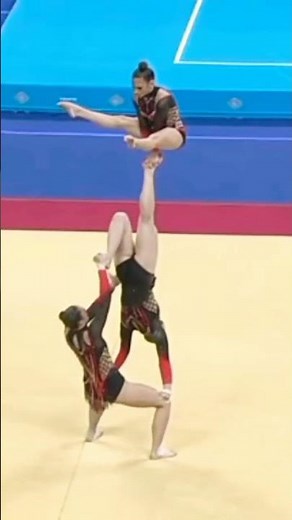 Amazing USA Acrobatic Gymnastics Women's Group Performance 🇺🇸