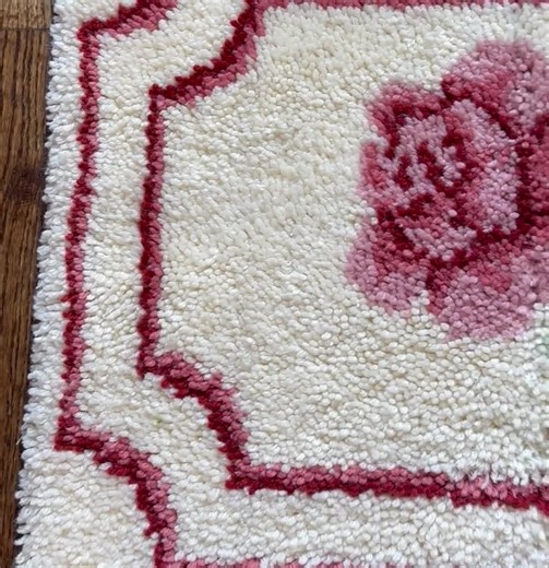 Vintage Latch Hook Rug Red Rose Floral Design With Framed Border Handmade Unused - Etsy