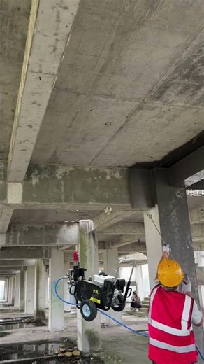 Automatic Wall Spraying Machine in Action 🚧🏗️ | Fast Construction Technology