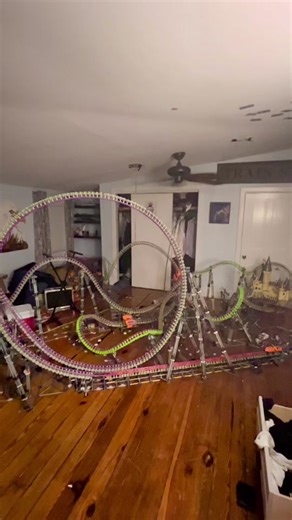 It’s faster, but I’ve made no actual progress all week. Maybe I’ll just add another car tomorrow #knex #rollercoaster #fyp