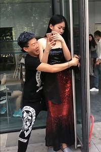 5.7M views · 1K shares | Funny moments in life 藍有意思的時刻 | Goldfield | Facebook