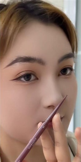 Easy Eyeliner Drawing Techniques for Beginners | Simple Eye Makeup Tutorial #beautiful #shorts