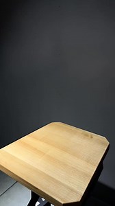 ⚡Le Faucon Millenium de la collection Star Wars™ par Ugears. Le vaisseau le plus emblématique de la galaxie, désormais en maquette à assembler avec moteurs LED et intérieur détaillé. ✔️ Le plus grand modèle Ugears ✔️ Livraison dans le monde entier ✔️ Pièces de rechange gratuites | Ugears