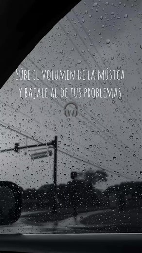 The Cure - Lullaby Music Video