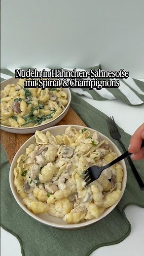 Pasta in a creamy chicken sauce with mushrooms and spinach #pasta #pastaincreamsauce