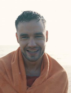 129K views · 26K reactions | Thanks to the amazing team that worked so hard on this video, loved every minute of it  apart from the water... liam-payne.lnk.to/LiveForeverBTSFA | Liam Payne | Facebook