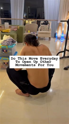 The deep squat is one of the best exercise exercises that you can do for your body. 1. 🦵 Restores natural mobility in the hips, ankles, and knees, allowing the body to move freely with less stiffness and pain. 2. 🧠 Trains the nervous system to stay calm under physical challenge, increasing stress resilience and emotional stability. 3. 💪 Builds strong, functional lower-body strength that supports posture, balance, and injury prevention in everyday life. 4. 🌿 Stimulates digestion and organ hea