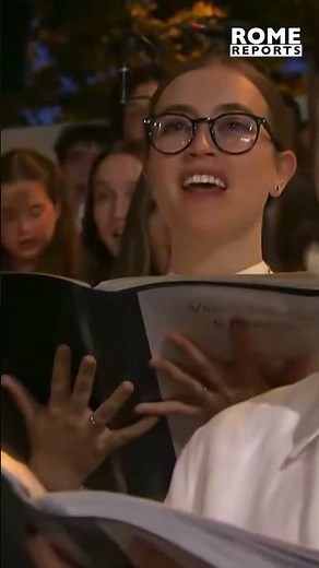 'You, the Only King': over half a million people join the Pope in singing a song from Hakuna