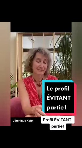 Le Frileux en Amour : Profil Évitant Déconnecté
