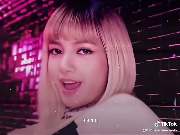 Thay đổi thú vị từ Mv đầu cỡ này của BLACKPINK