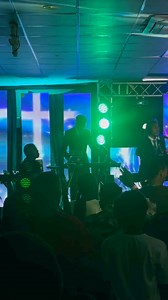 Kude kube nguna phakade amen live at Swaziland 🇸🇿 ♥️📍🎤🎹🔥🔥 @top fans Be blessed family!! | Slindokuhle Zongo