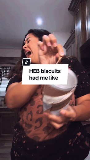 Opening H-E-B Biscuits: A Funny Kitchen Moment