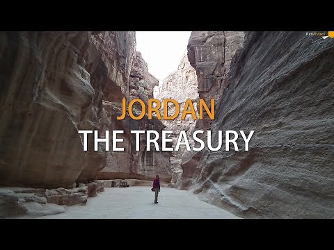 The Treasury (Al Khazneh) at Petra | Jordan