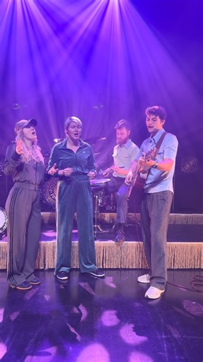 When you’re on tour with @pmjofficial with a bunch of old souls ❤️ you Dream. Filmed in Grenoble, France 🇫🇷 | Ashley Campbell