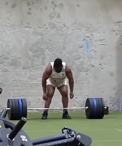 9K views · 178 reactions | Cleaner’s Hidden Strength Shocks Everyone at the Gym! | Personal prank | Facebook